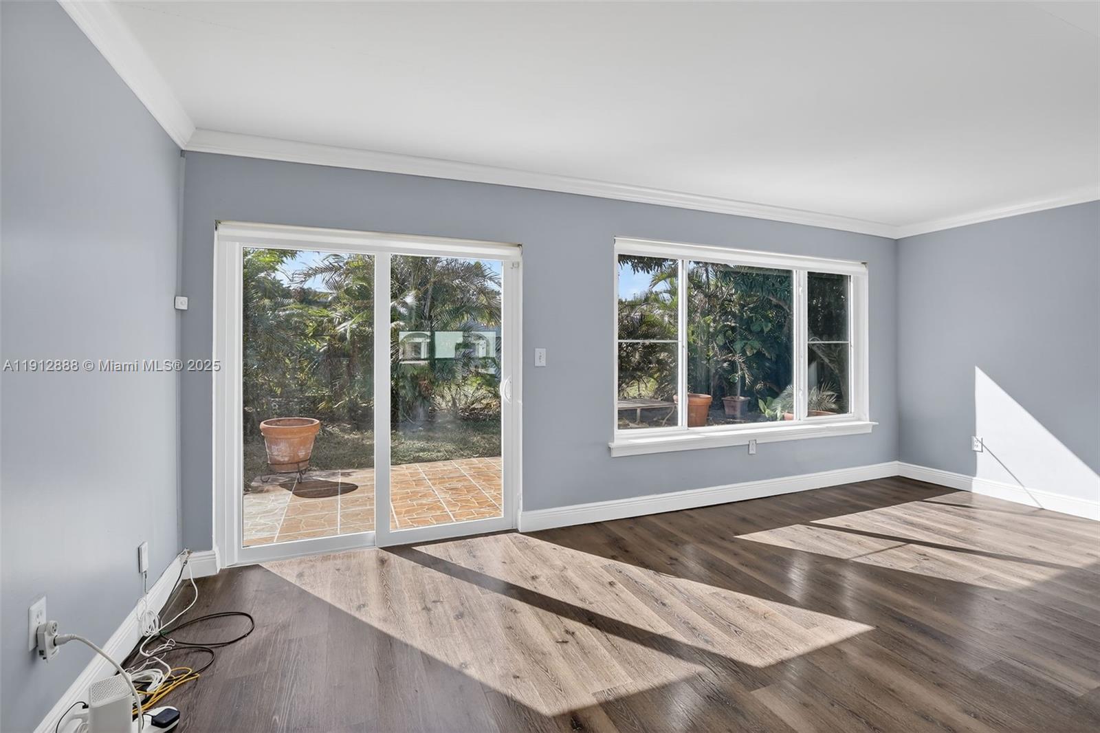 MIRAMAR PARK FIRST ADD - Residential Lease