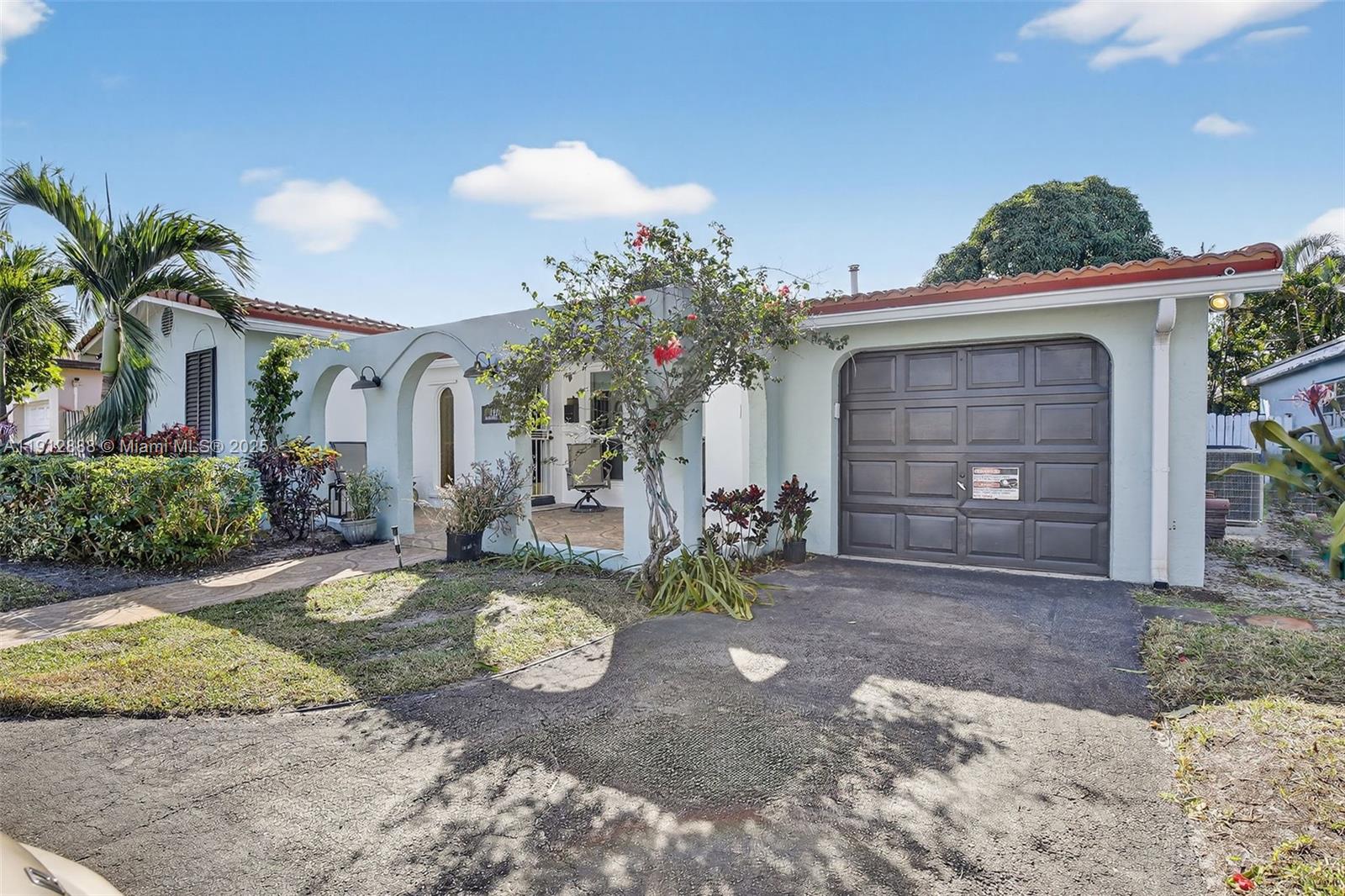 MIRAMAR PARK FIRST ADD - Residential Lease