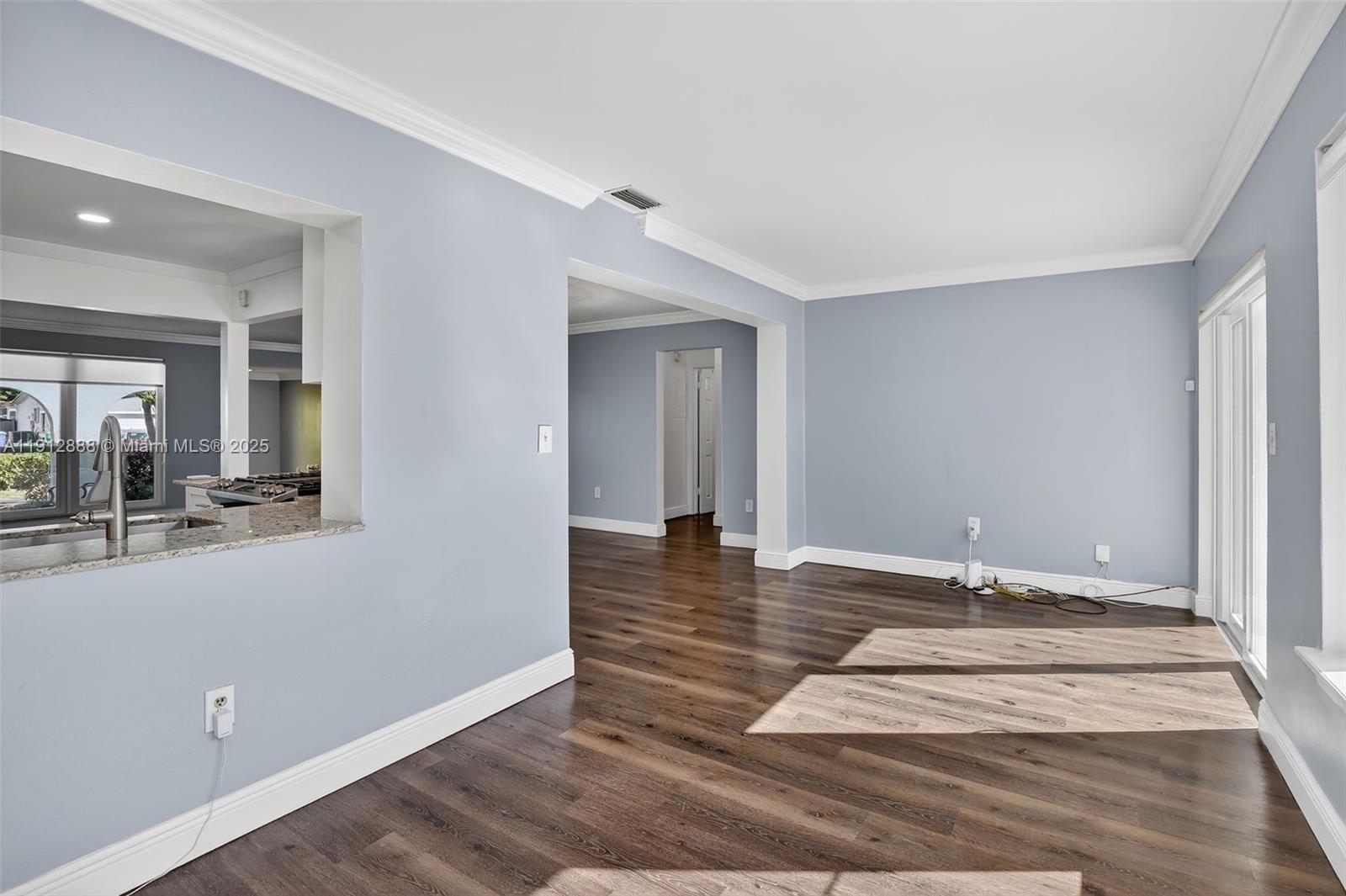 MIRAMAR PARK FIRST ADD - Residential Lease