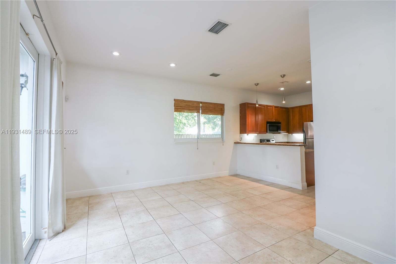 COCONUT PROJECT CONDO - Residential Lease