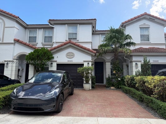 10820 NW 81ST LN, MIAMI, FL 33178 - Image 984ca2cfd35bce25cabe121ab6de5200/48490819