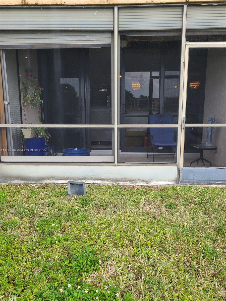 CORAL GATE V CONDO - Residential