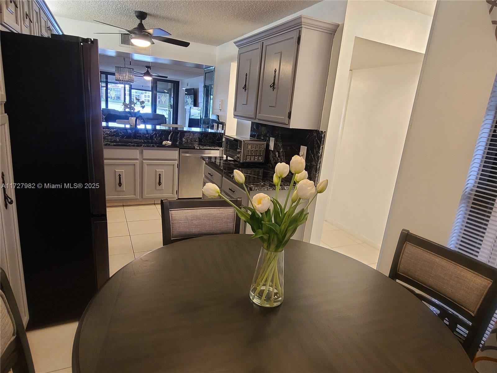 CORAL GATE V CONDO - Residential