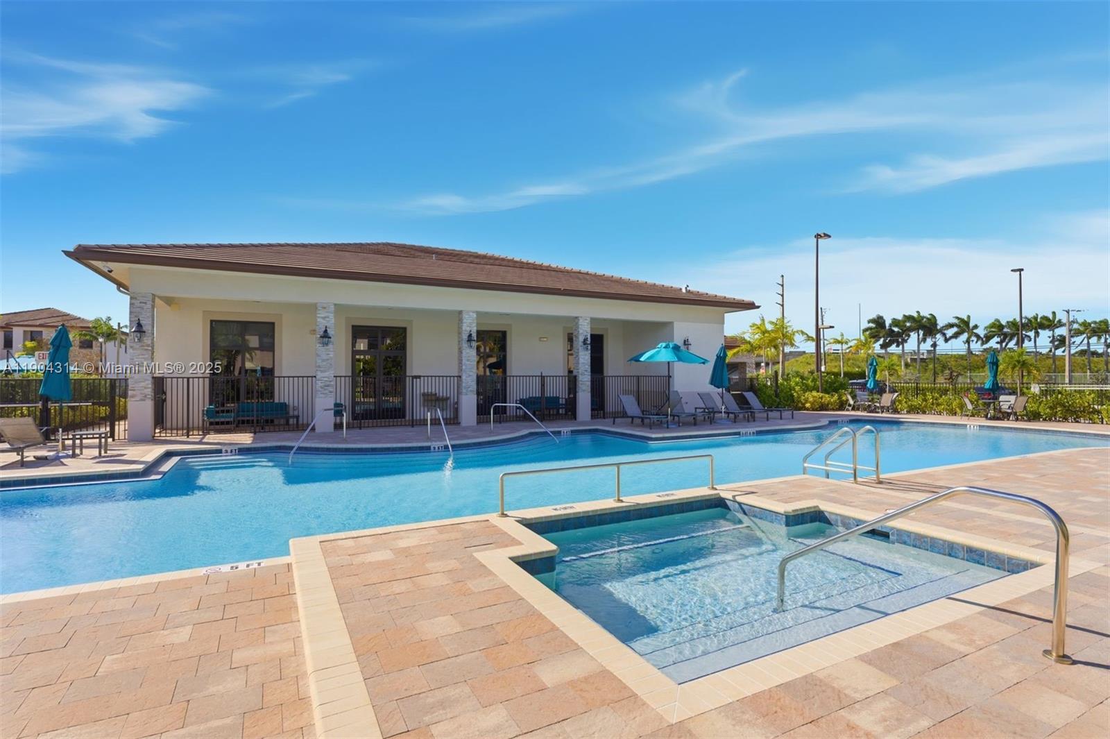 ALLAPATTAH GDNS - Residential