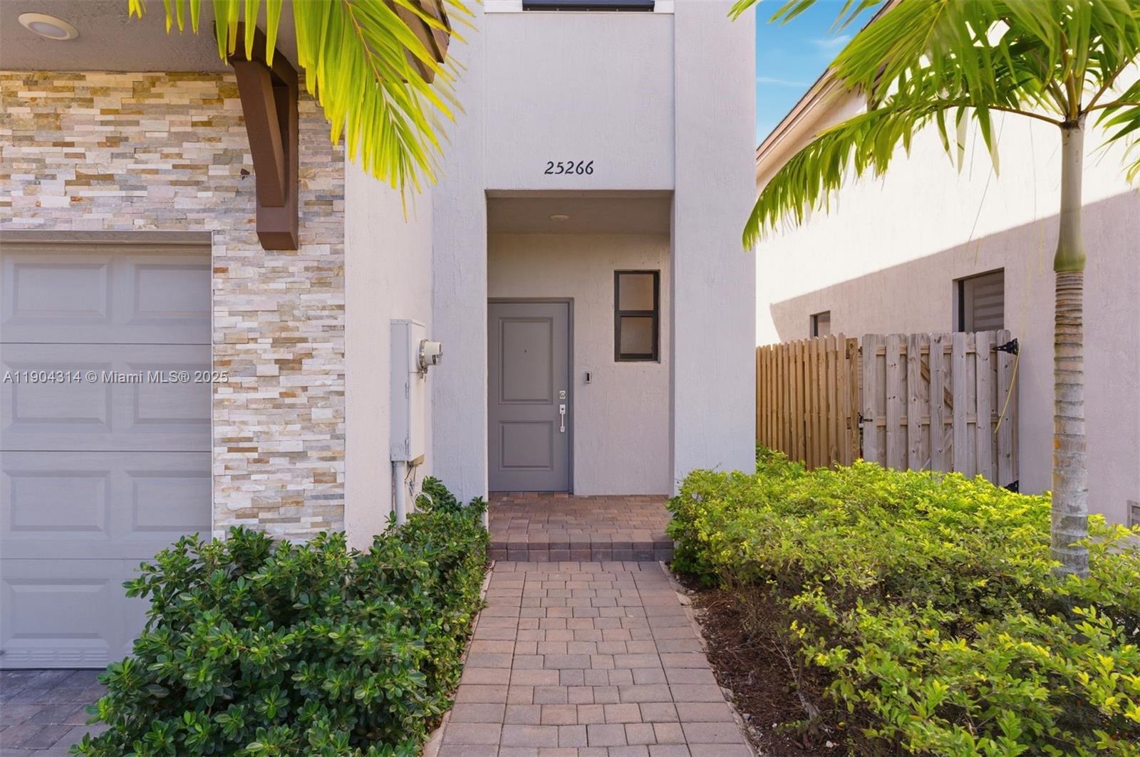 ALLAPATTAH GDNS - Residential