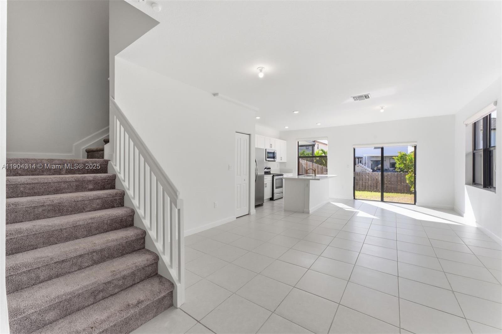 ALLAPATTAH GDNS - Residential