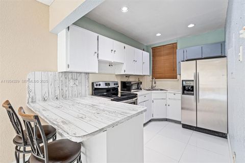 5888 W 25th Ct 5 Hialeah FL 33016