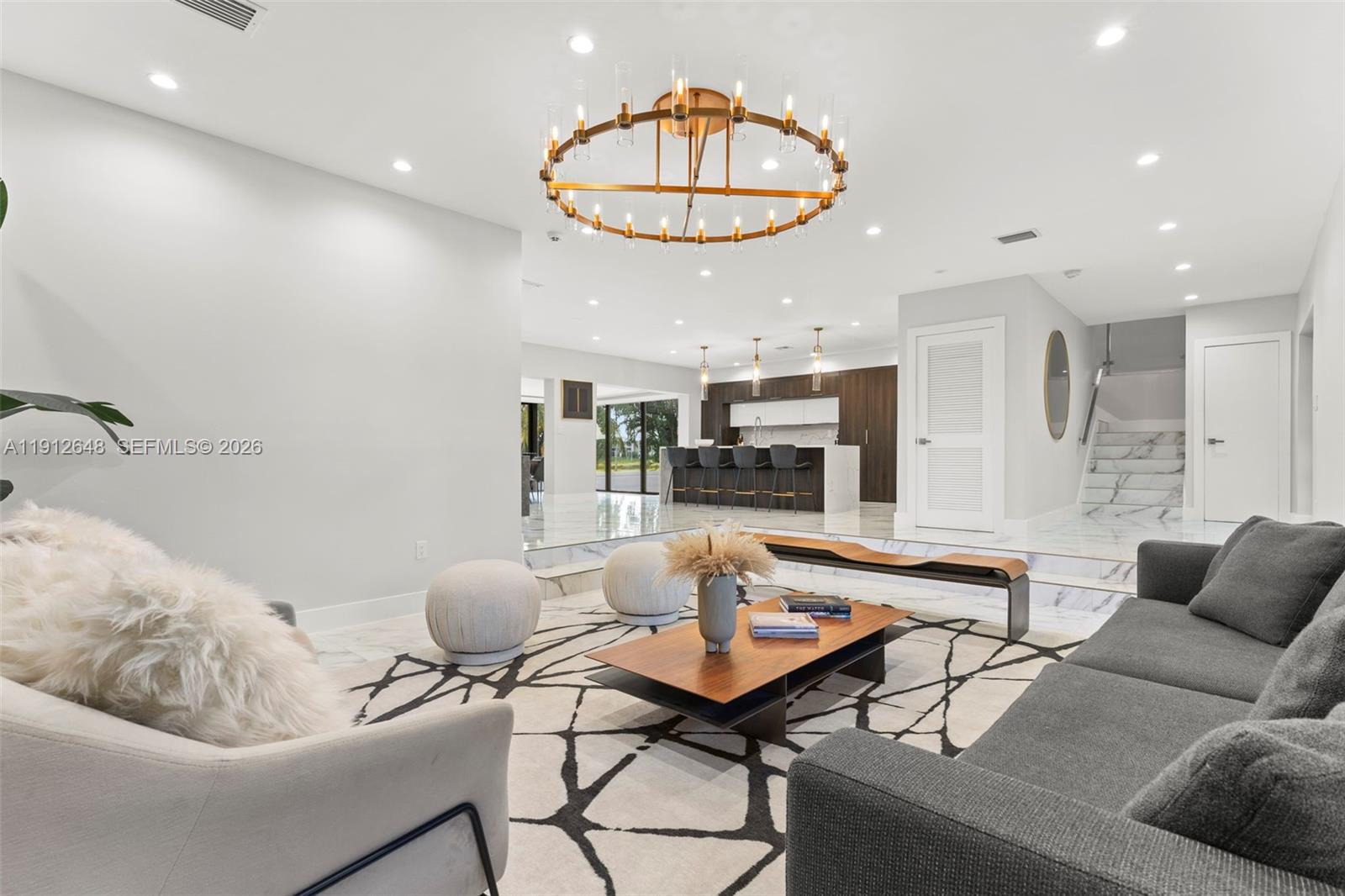 COUNTRY CLUB OF MIAMI EST - Residential