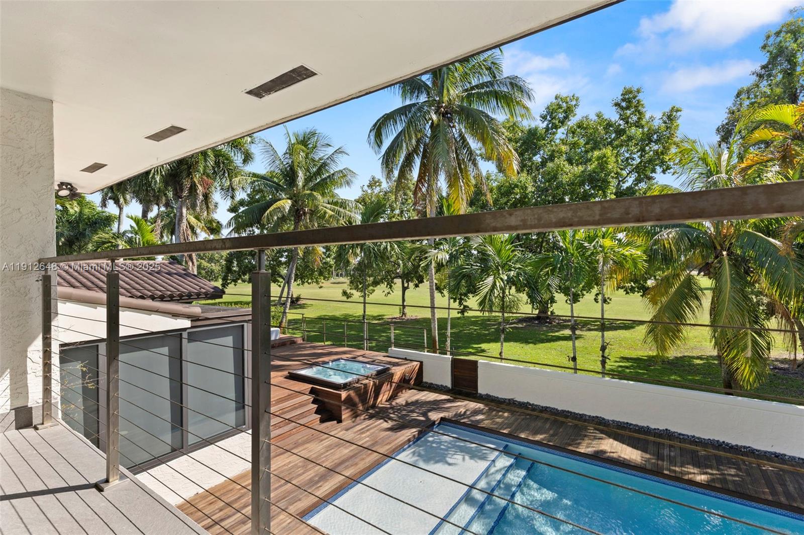 COUNTRY CLUB OF MIAMI EST - Residential