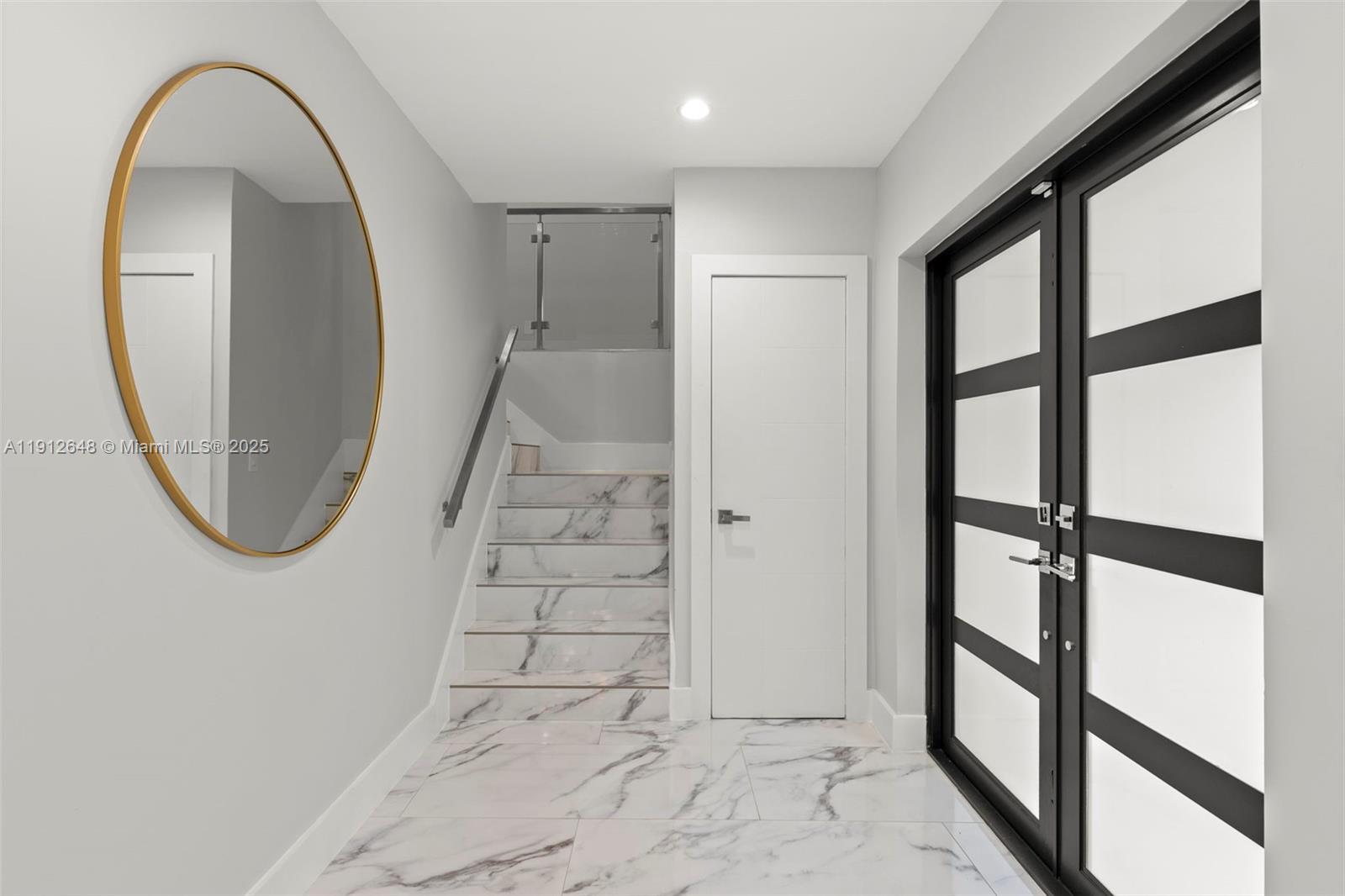 COUNTRY CLUB OF MIAMI EST - Residential