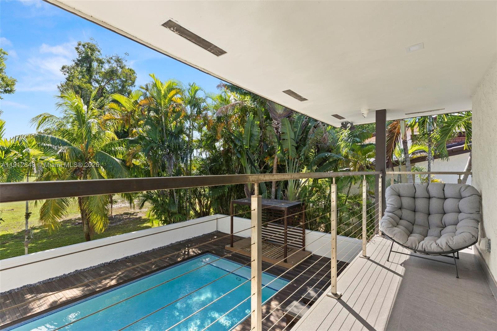 COUNTRY CLUB OF MIAMI EST - Residential