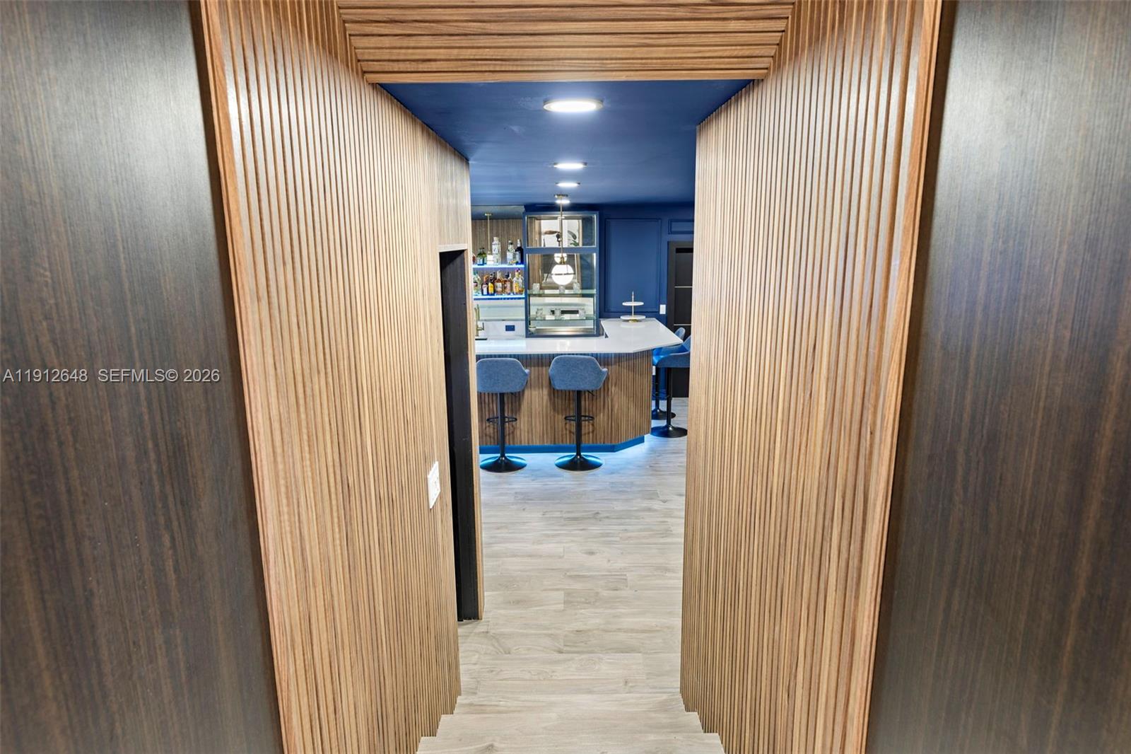 COUNTRY CLUB OF MIAMI EST - Residential