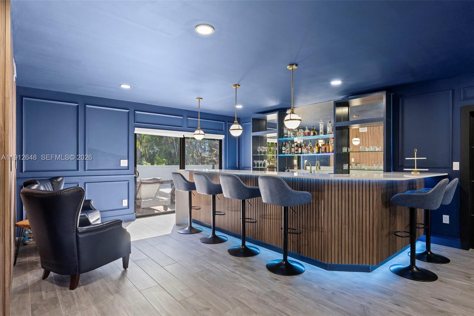 COUNTRY CLUB OF MIAMI EST - Residential