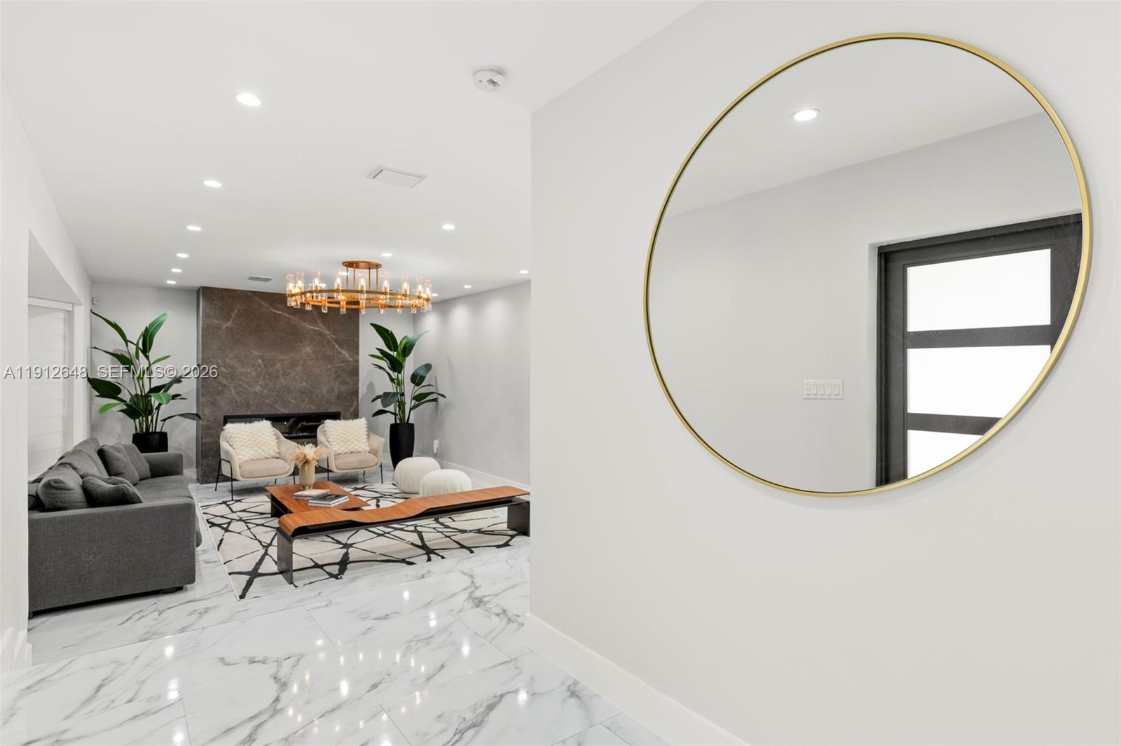 COUNTRY CLUB OF MIAMI EST - Residential