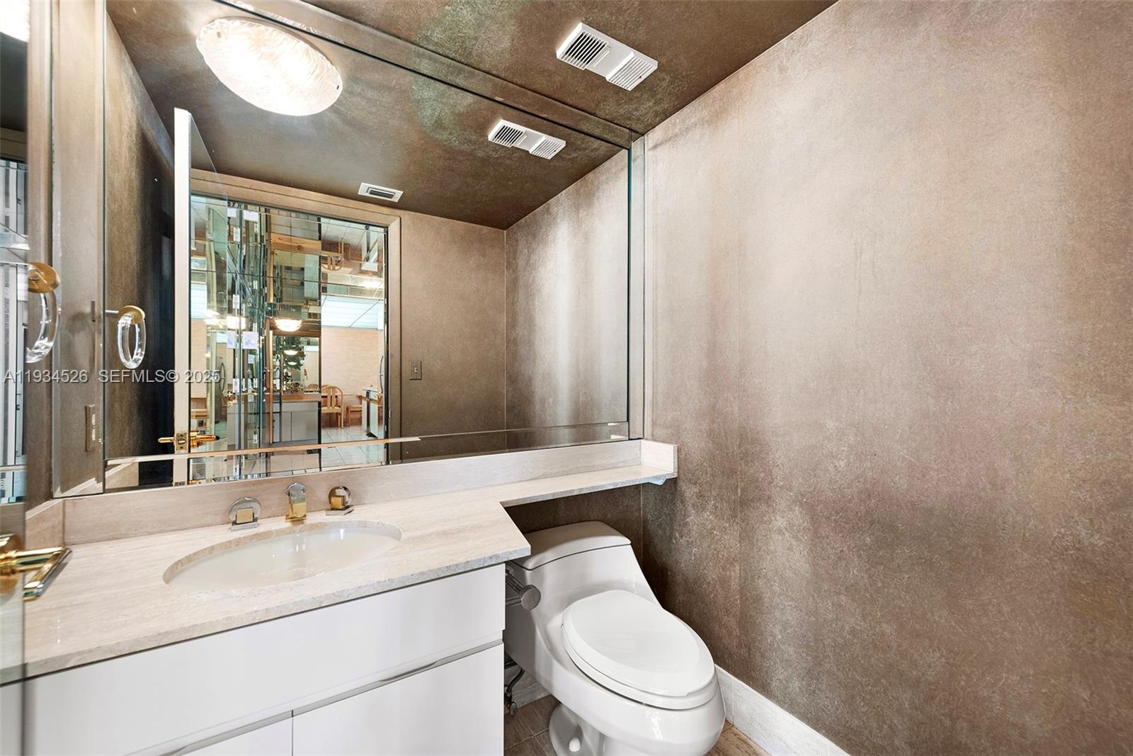 THE TIFFANY OF BAL HARBOU - Residential