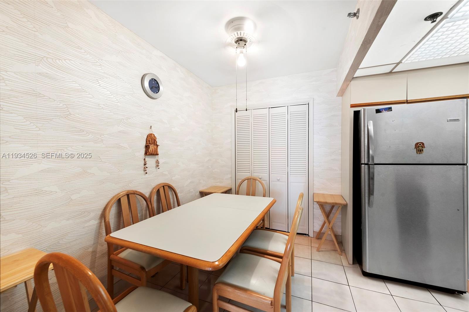 THE TIFFANY OF BAL HARBOU - Residential