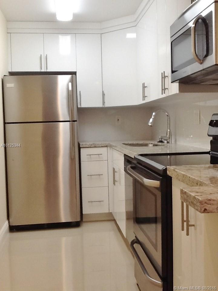 Sunset Villas Condo 03 - Residential Lease