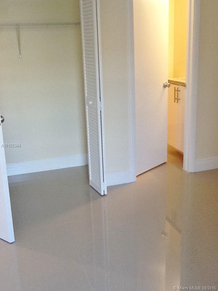 Sunset Villas Condo 03 - Residential Lease