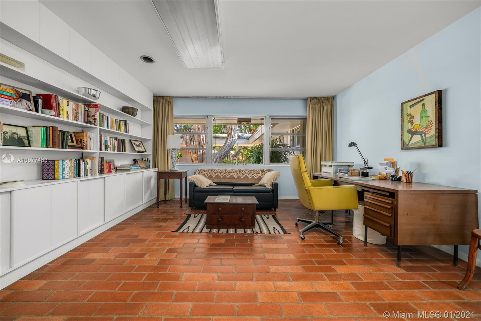 NORMANDY GOLF COURSE - Residential