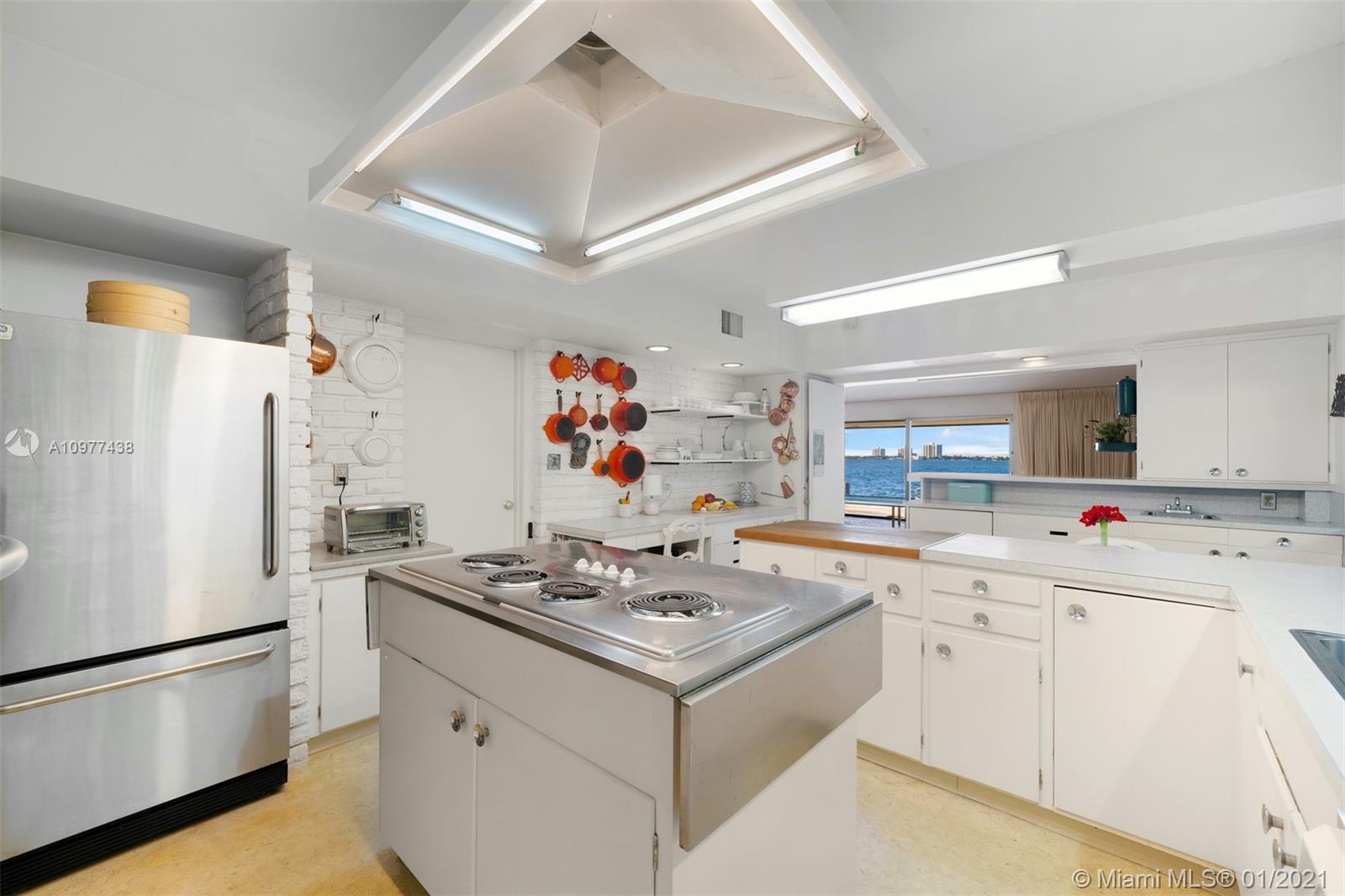 NORMANDY GOLF COURSE - Residential