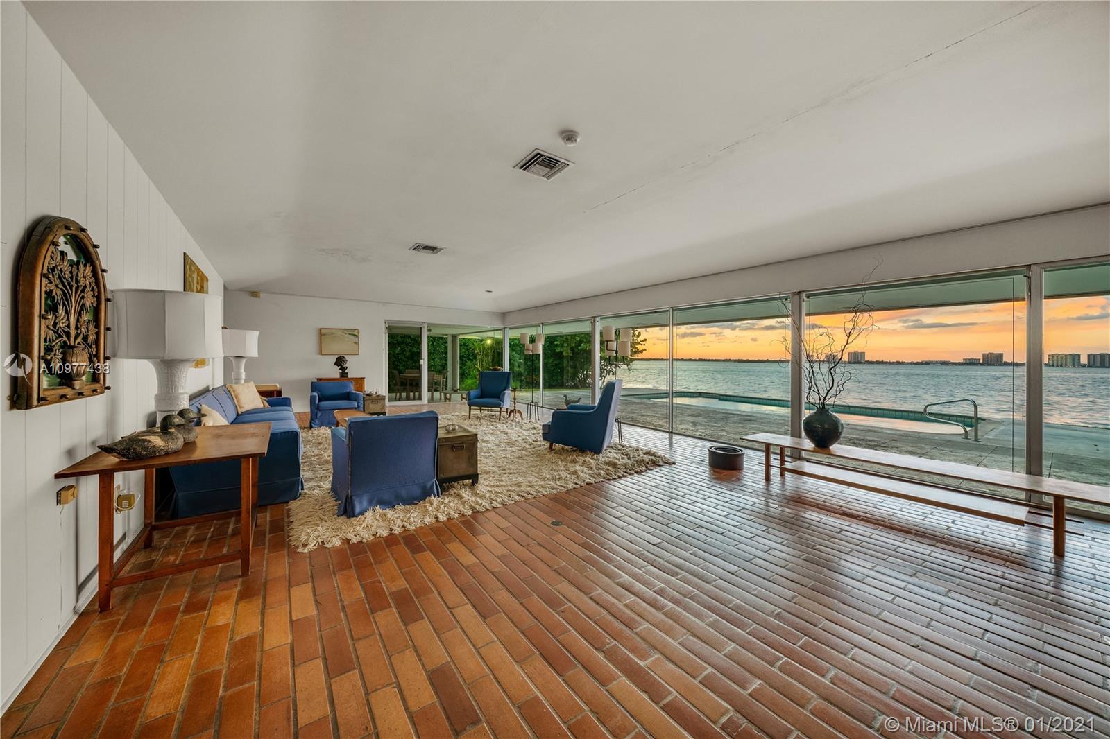 NORMANDY GOLF COURSE - Residential