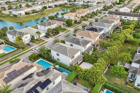 Tiny photo for 1402 Myrtle Oak Ter, Hollywood, FL 33021 (MLS # A11977154)