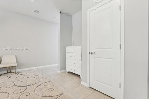 Tiny photo for 1402 Myrtle Oak Ter, Hollywood, FL 33021 (MLS # A11977154)