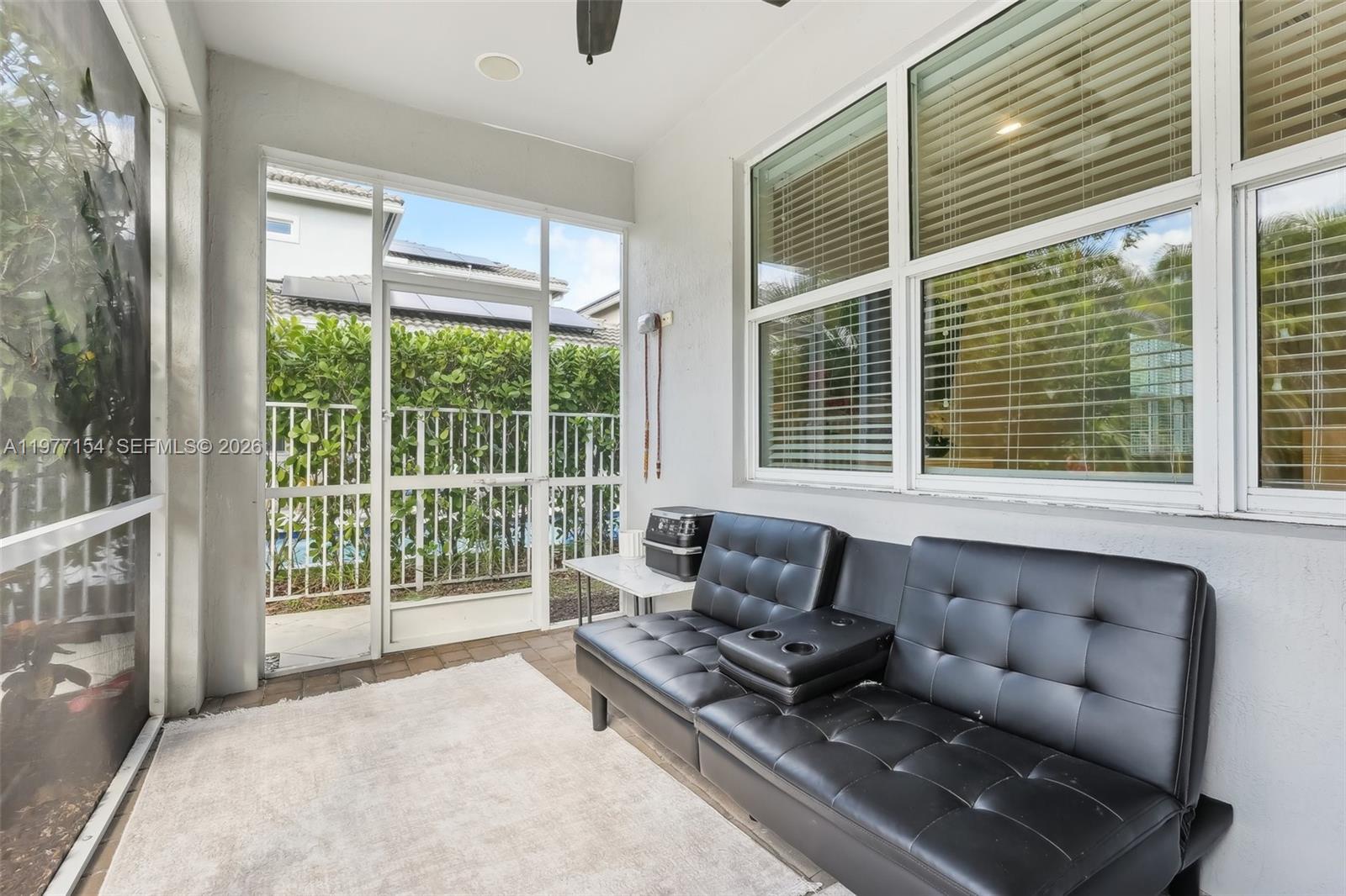 HILLCREST COUNTRY CLUB SO - Residential