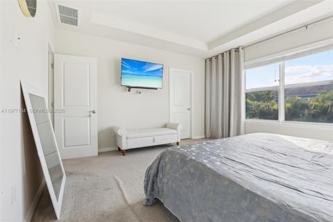 Tiny photo for 1402 Myrtle Oak Ter, Hollywood, FL 33021 (MLS # A11977154)