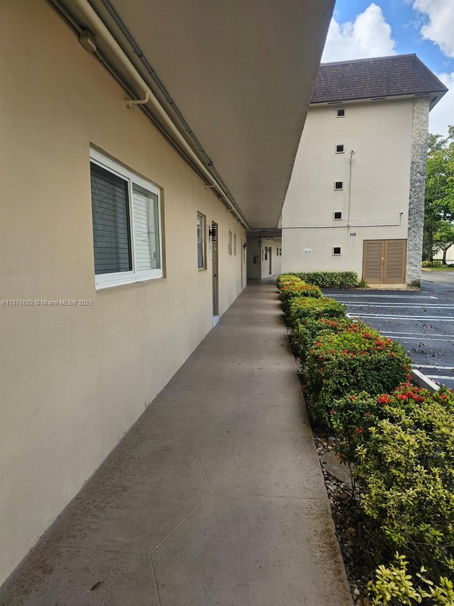 YUCCA GARDENS CONDO - Residential Lease