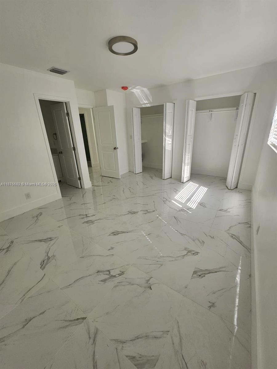 YUCCA GARDENS CONDO - Residential Lease