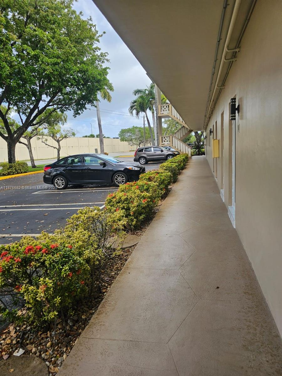 YUCCA GARDENS CONDO - Residential Lease