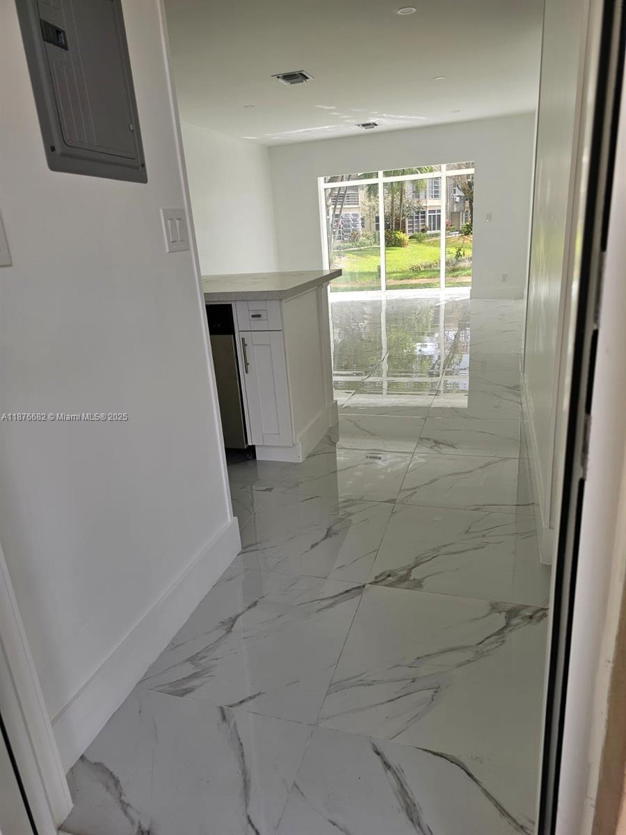 YUCCA GARDENS CONDO - Residential Lease