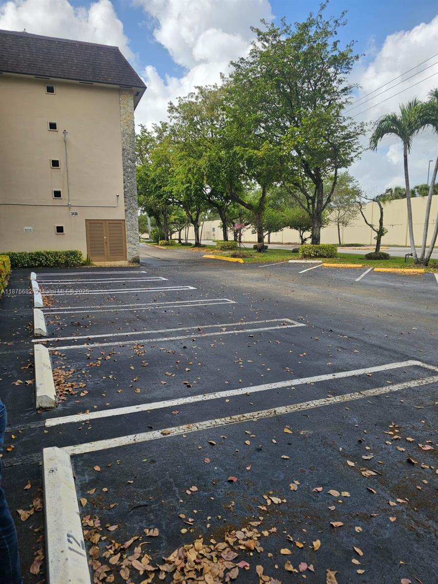 YUCCA GARDENS CONDO - Residential Lease