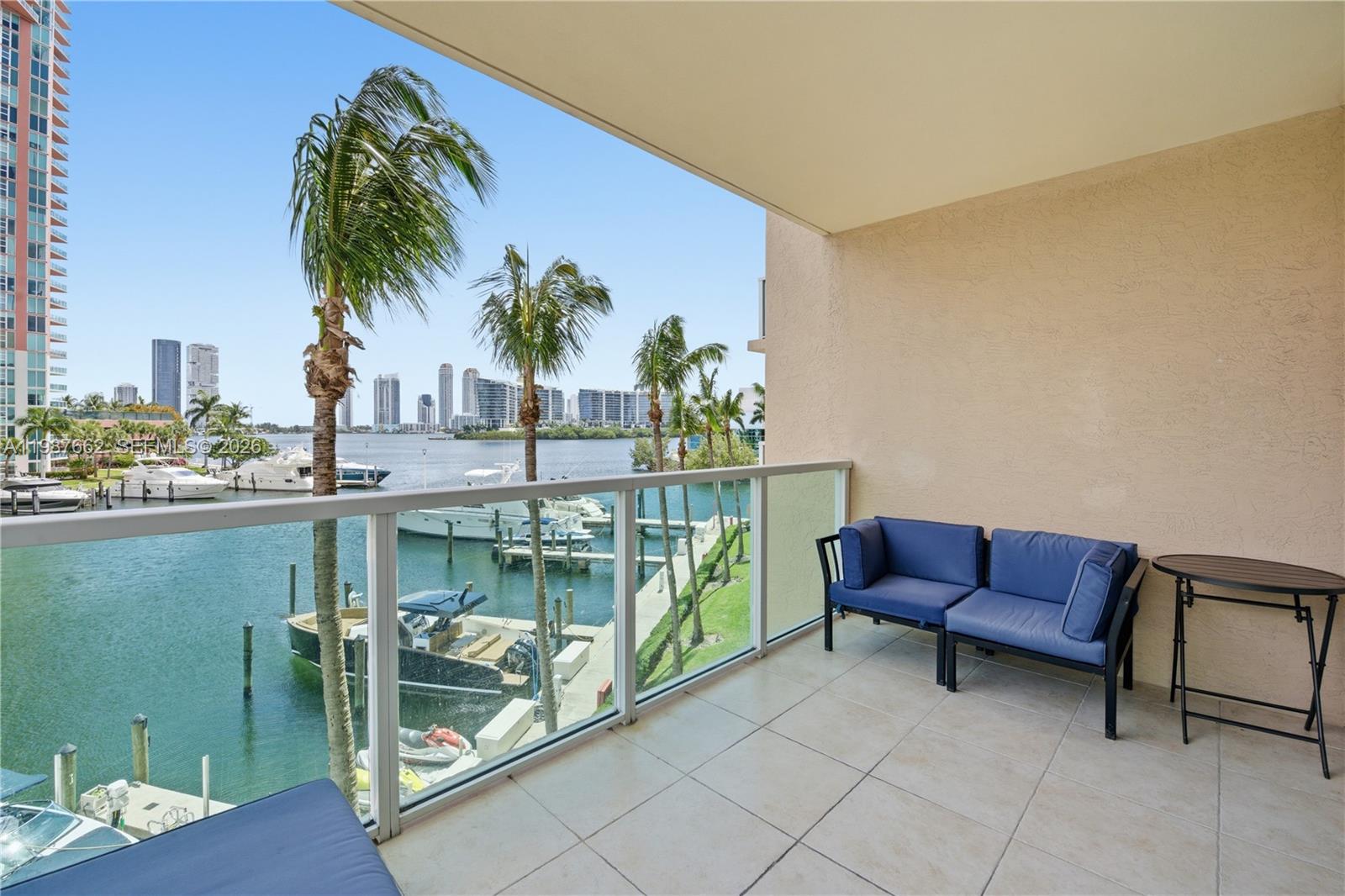 AVENTURA MARINA CONDO NUM - Residential