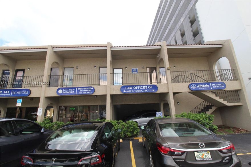 In the heart of Hallandale Beach, a booming area! Nice and quiet office space for your business. This office is
surrounded by restaurants and attractive locations. It has a private entrance with an inviting atmosphere,
providing an ideal setting for productivity. In addition, it includes a semi-private bathroom and kitchen, shared
with only one other tenant. Monthly rent includes water, garbage and electricity!!! Don't miss out on this
exceptional leasing opportunity—contact us today to schedule your viewing and make this office space your
professional haven. --- Let me know if you'd like to make any further adjustments!