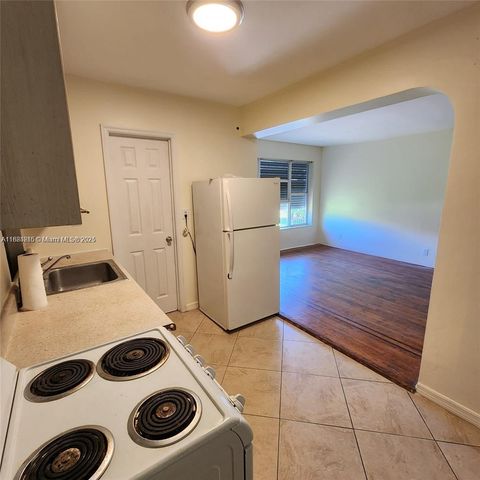 Photo of 1843 Wiley St, Hollywood, FL 33020 (MLS # A11884215)
