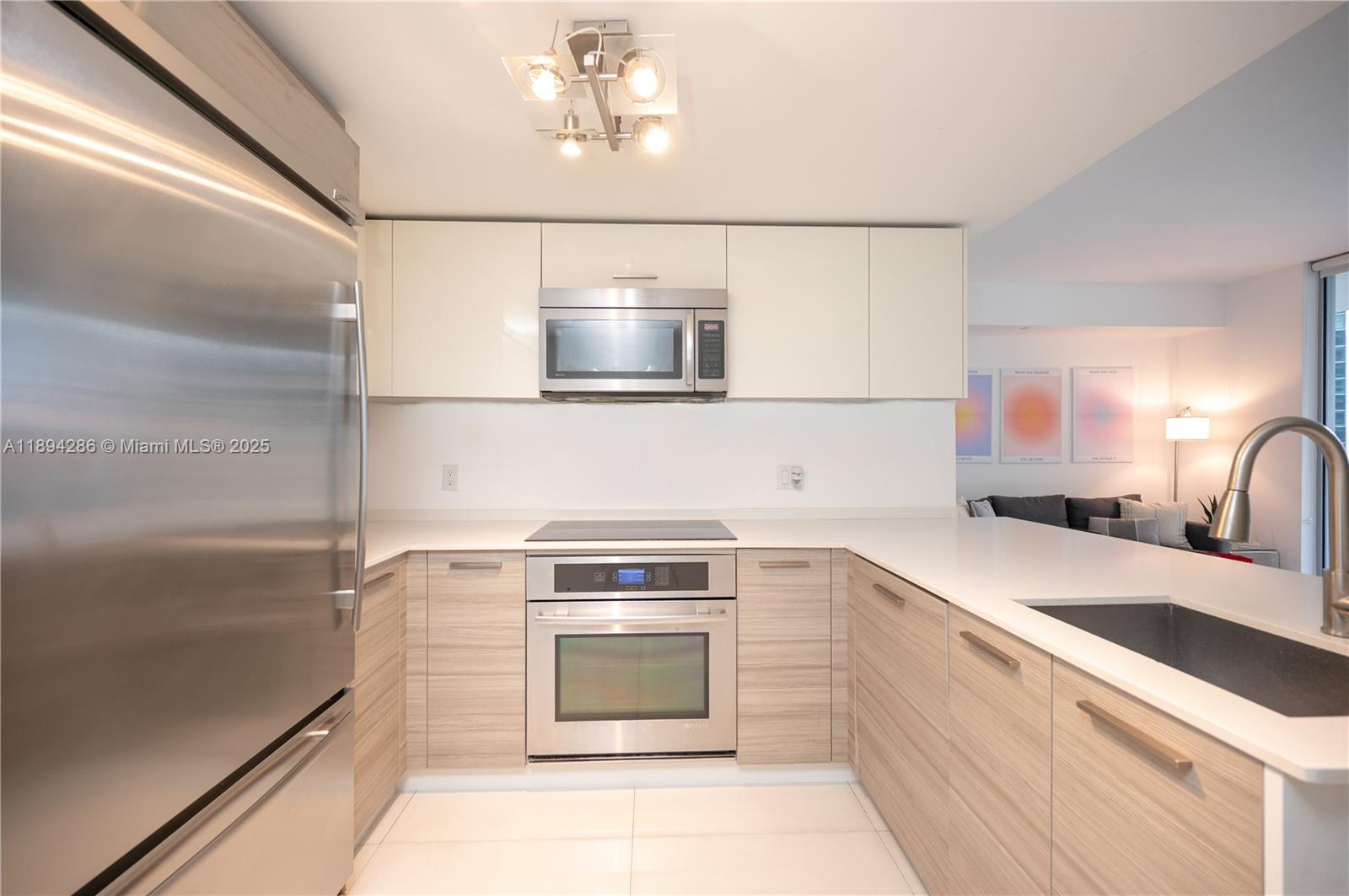 BRICKELLHOUSE CONDO - Residential Lease