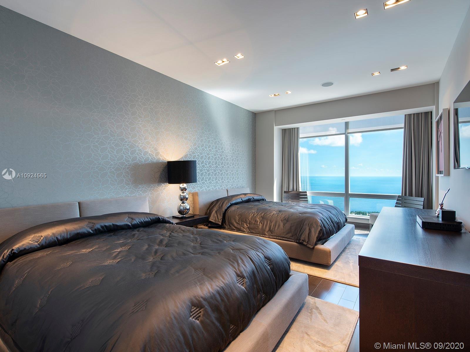 MILLENNIUM TOWER RESIDENCE - Residential