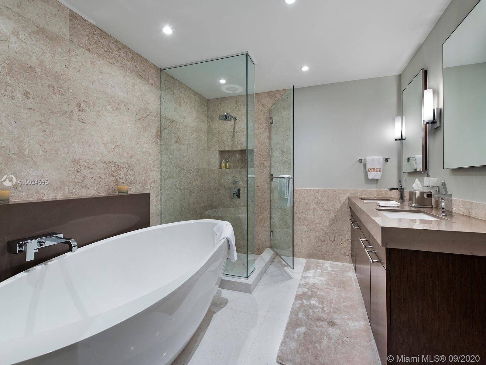 MILLENNIUM TOWER RESIDENCE - Residential