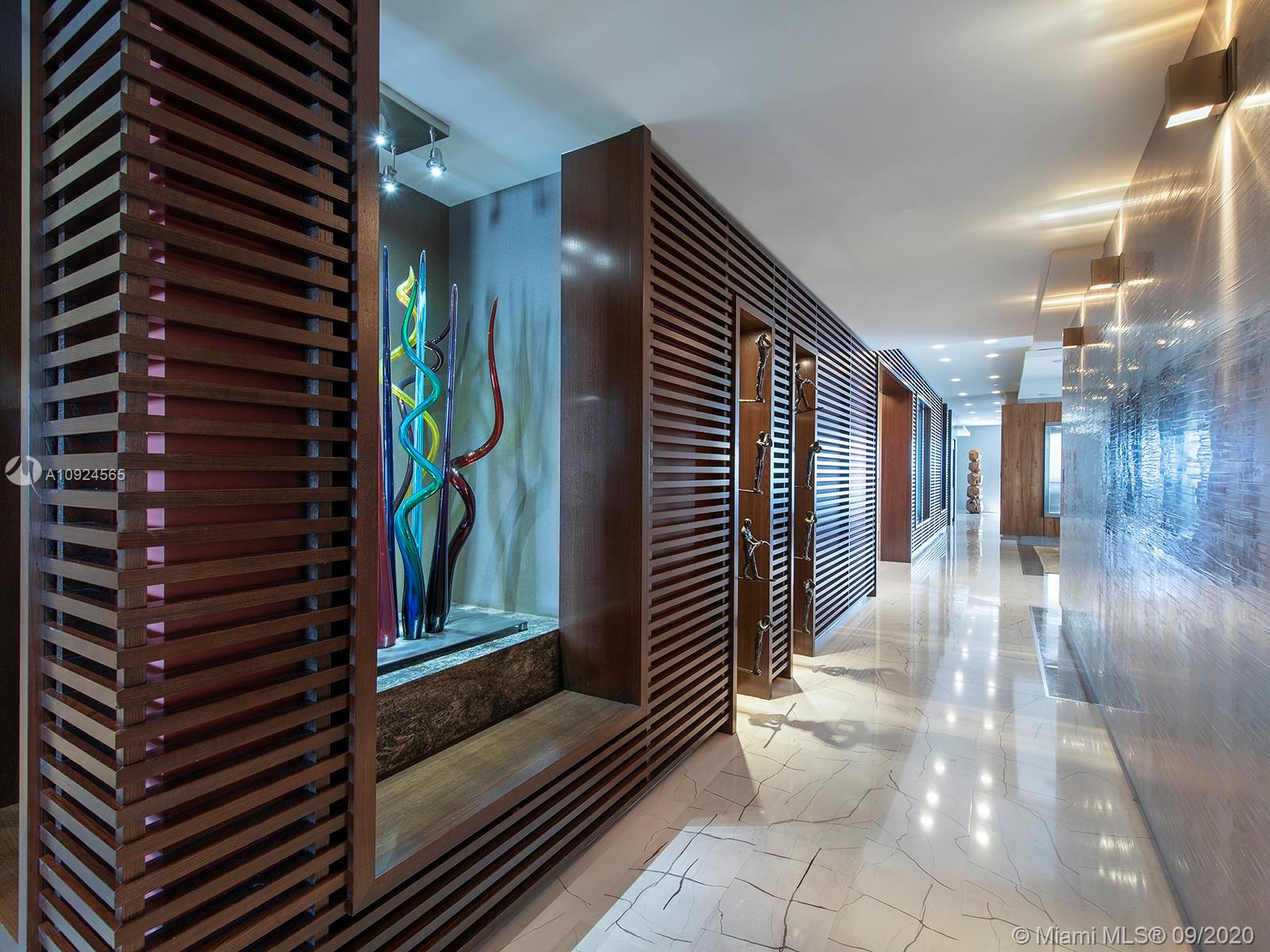 MILLENNIUM TOWER RESIDENCE - Residential