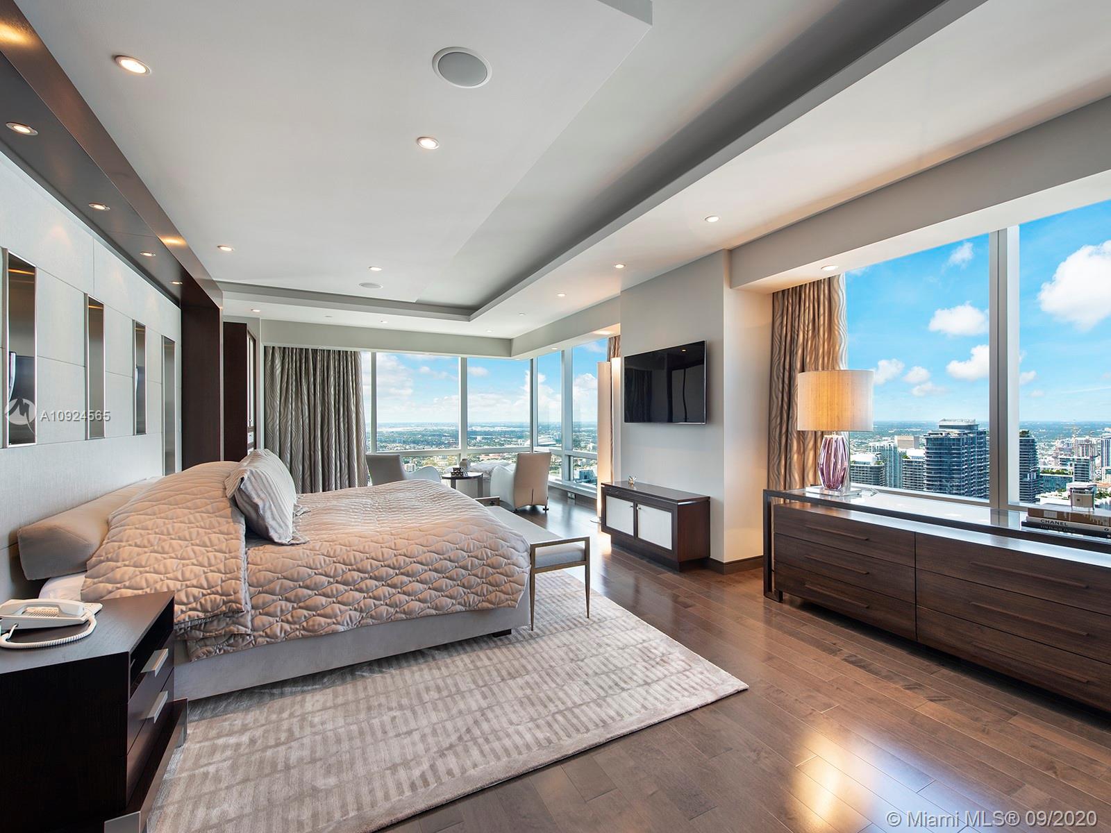 MILLENNIUM TOWER RESIDENCE - Residential