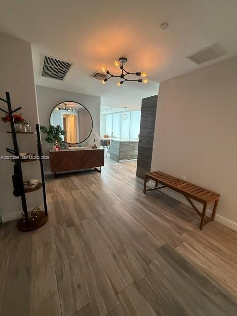 460 NE 28th St 3408