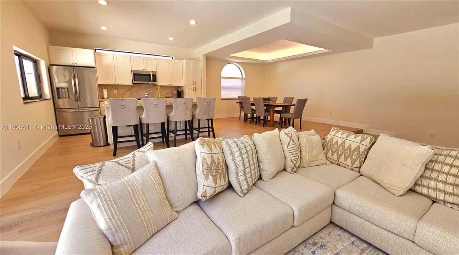 LAKE VIEW HAVEN - Residential