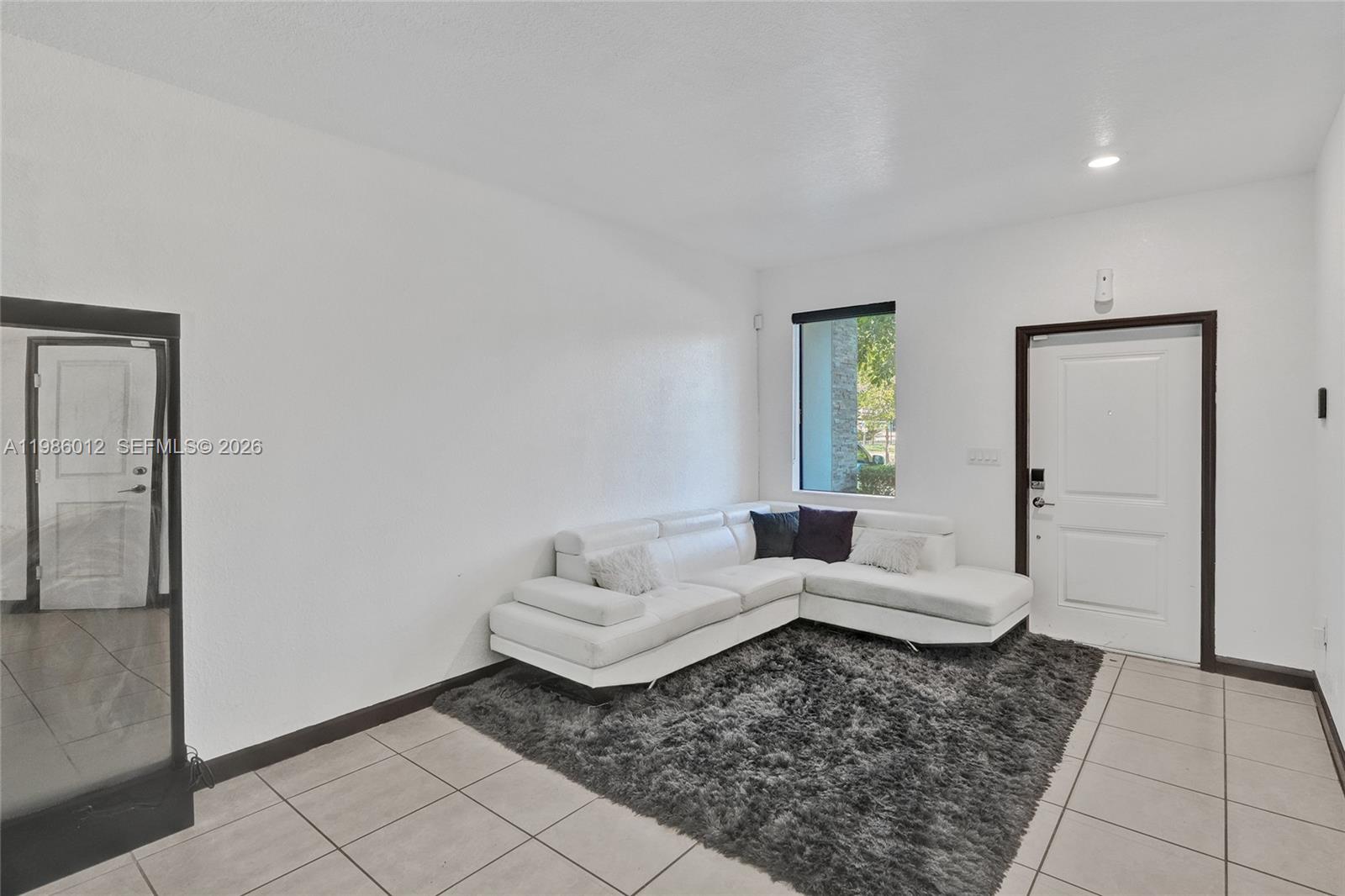 VIA VENTURE NEIGHBORHOOD - Residential