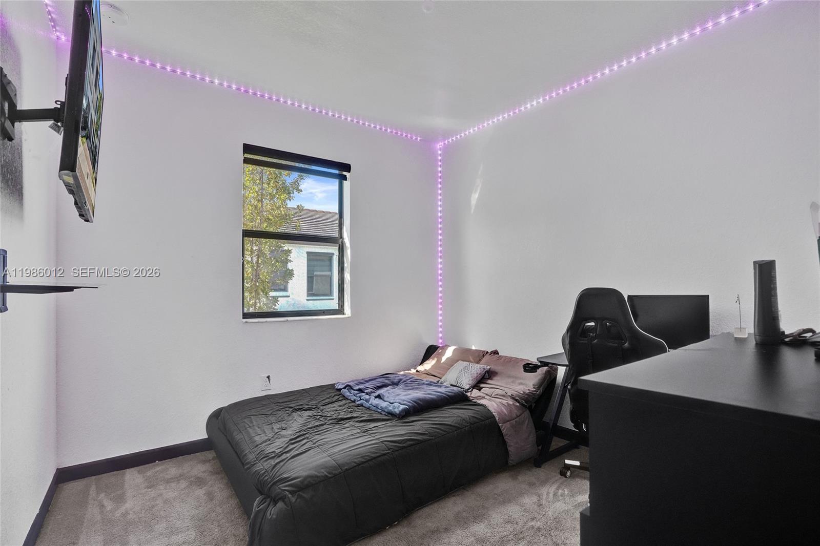 VIA VENTURE NEIGHBORHOOD - Residential