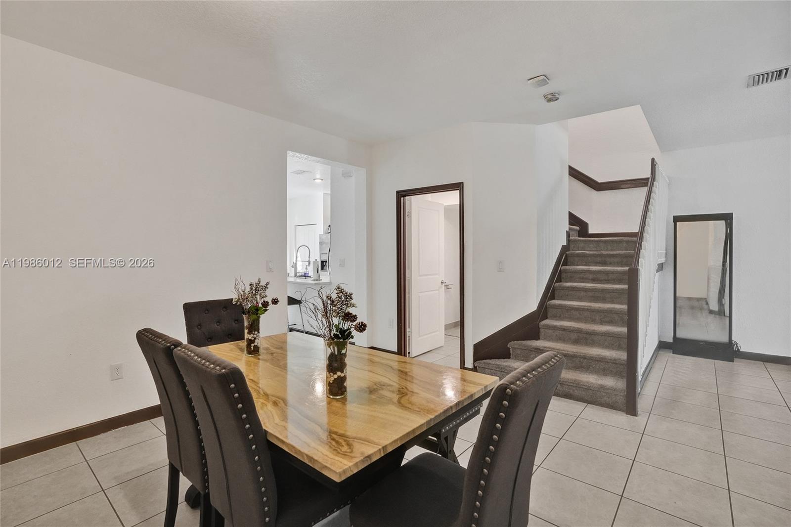 VIA VENTURE NEIGHBORHOOD - Residential