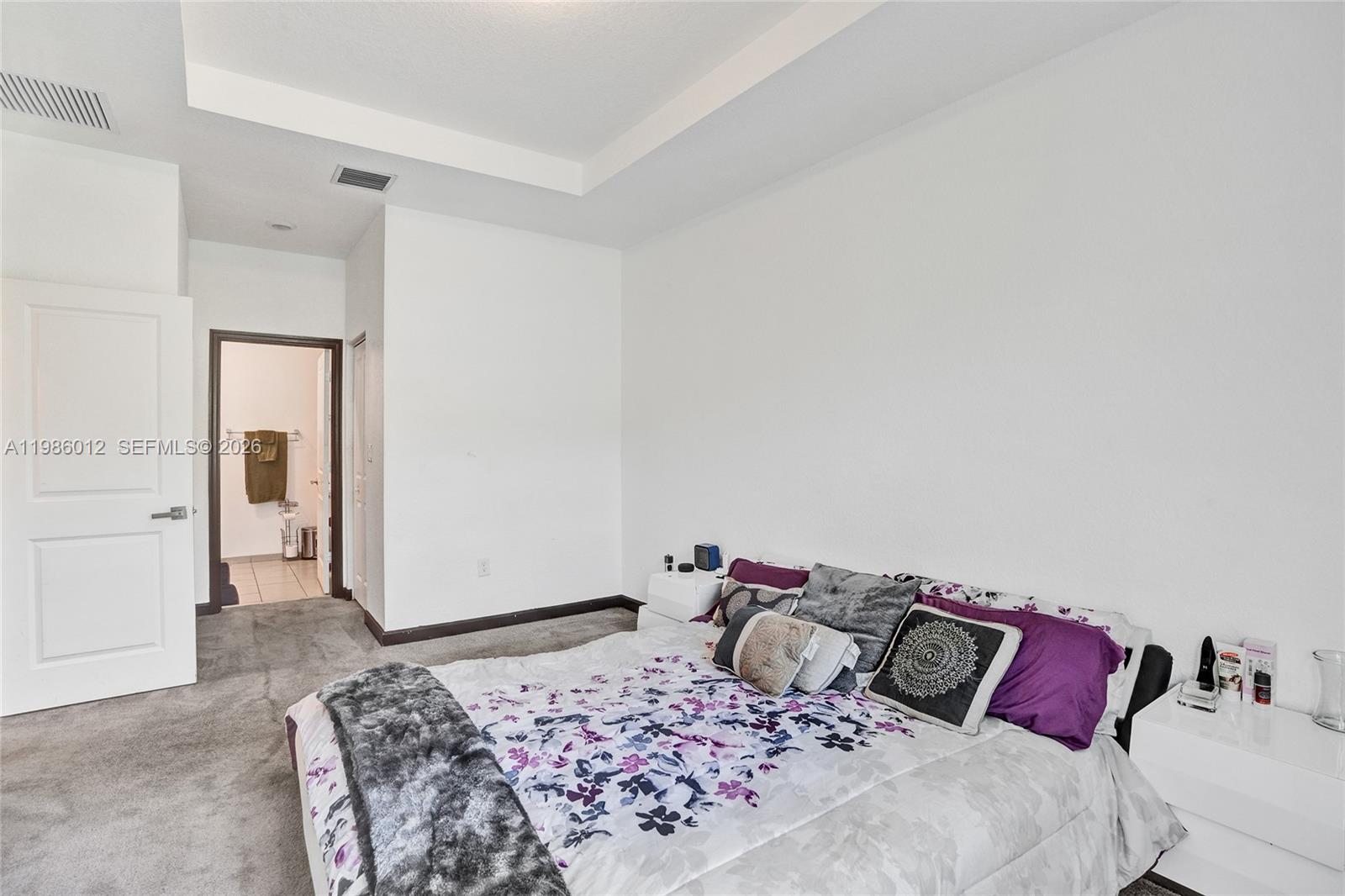 VIA VENTURE NEIGHBORHOOD - Residential