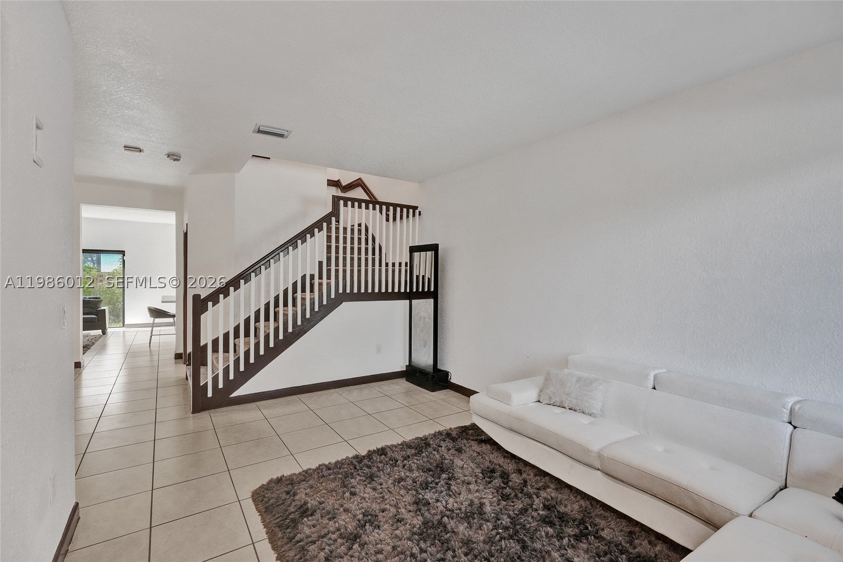 408 NE 212th Ter