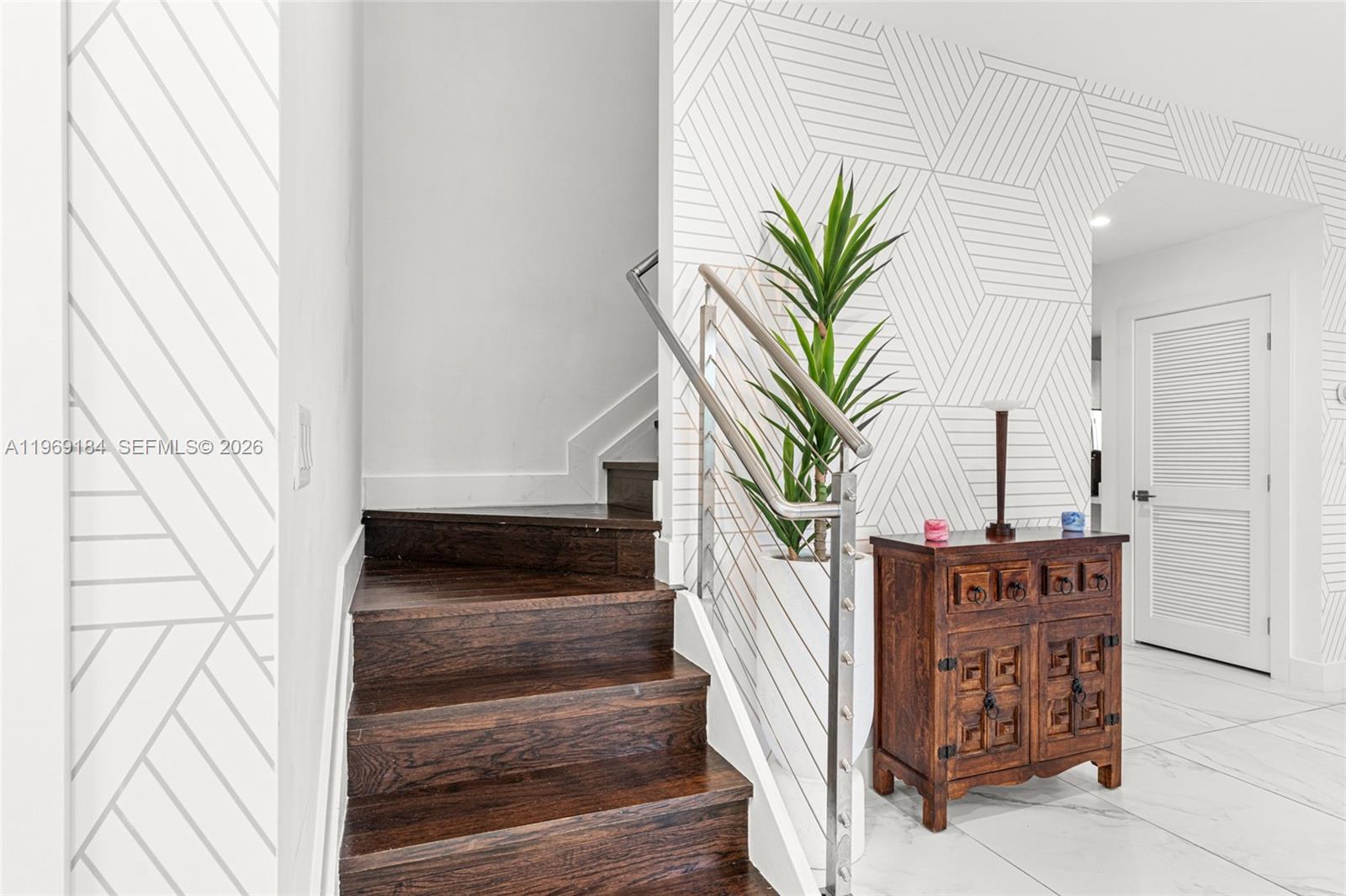 DORAL PALMS SOUTH - Residential Lease